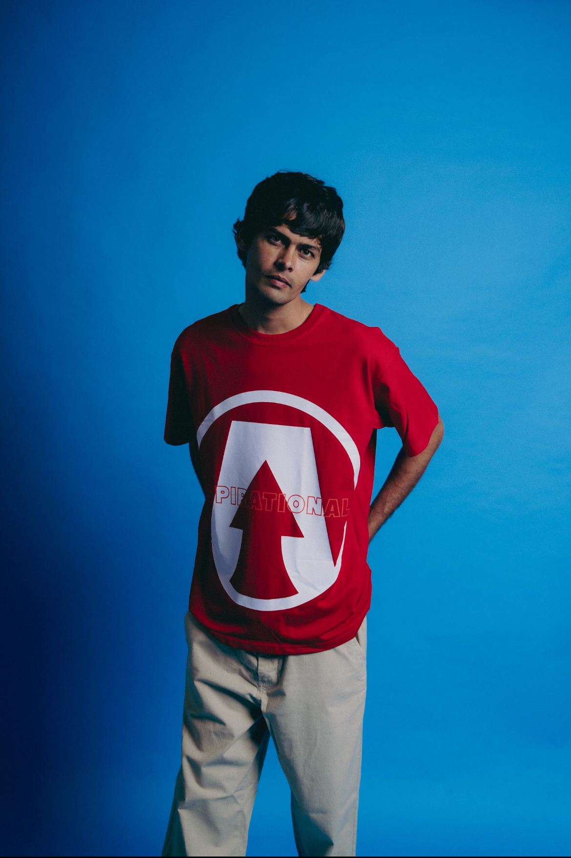 ASCEND MARK GRAPHIC T-SHIRT