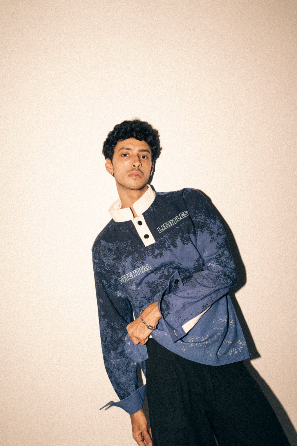 THE POTENTIAL SKY POLAR OVERSHIRT