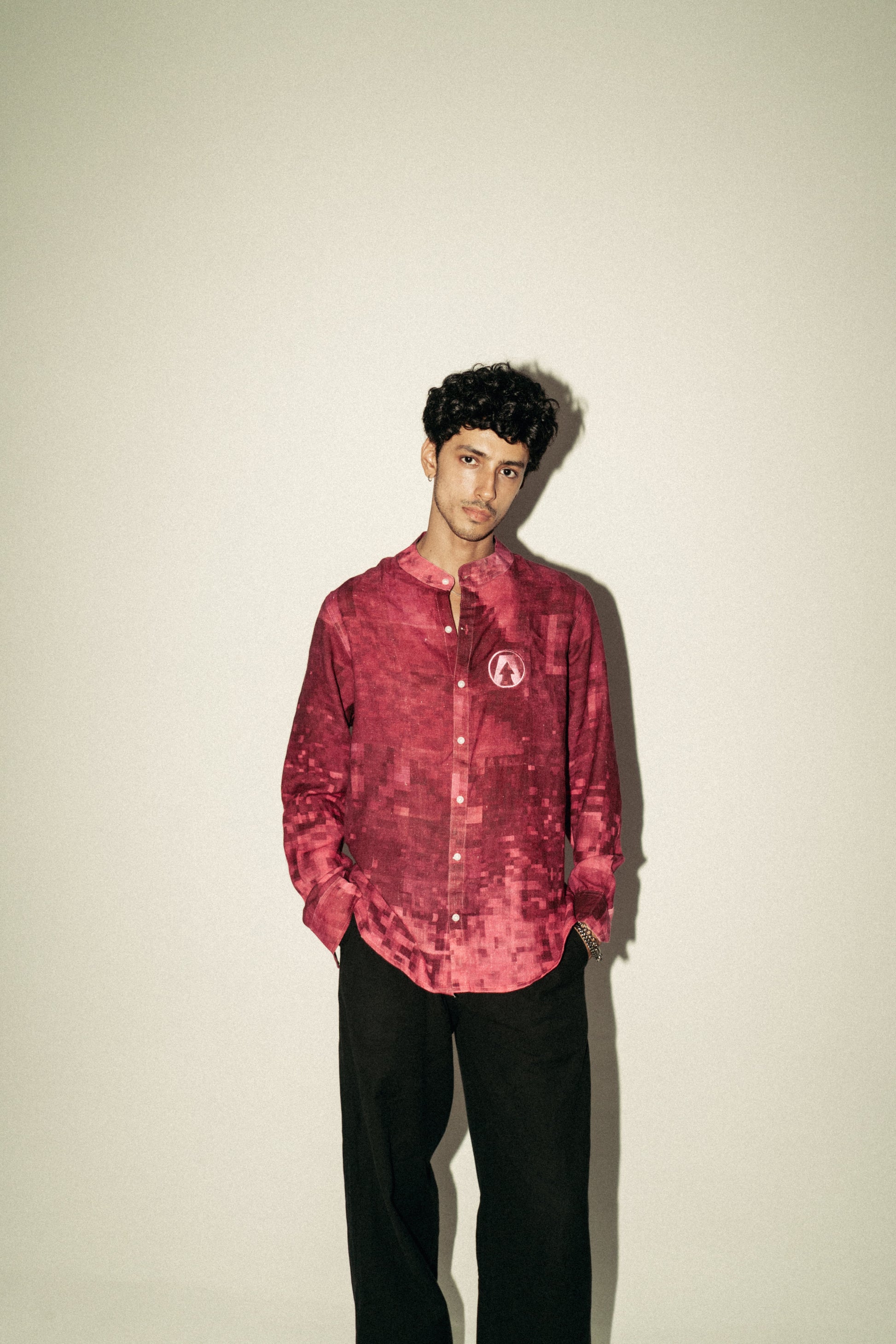 SIGNAL NOISE PURE LINEN SHIRT